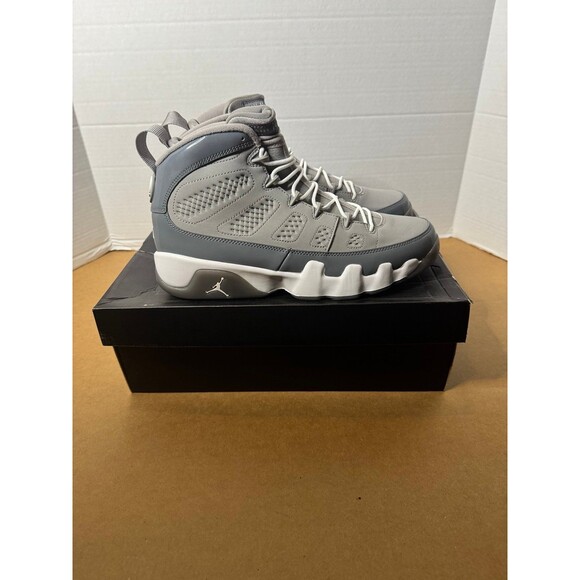 Size 9 - Air Jordan 9 Retro Cool Grey 2012 new - Picture 1 of 6